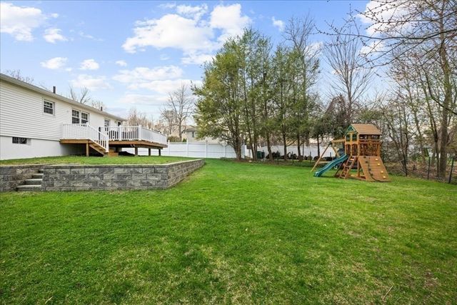 192 Prospect St, Auburn, MA 01501