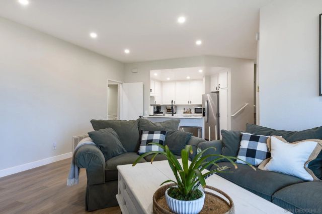7336 Mission Dam Ter Unit 199, Santee, CA 92071