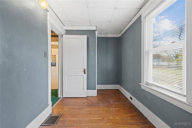 361 East North Street S, Buffalo, NY 14204