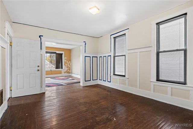 361 East North Street S, Buffalo, NY 14204