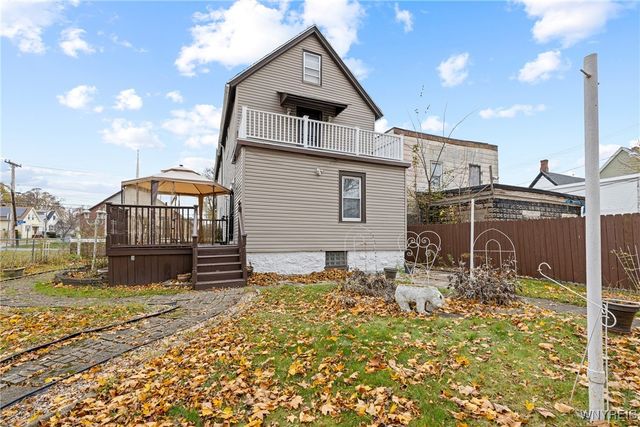 361 East North Street S, Buffalo, NY 14204