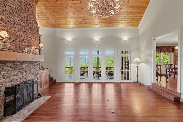 1035 Summit Way, Blairsville, GA 30512