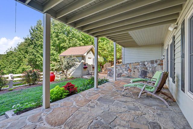 1035 Summit Way, Blairsville, GA 30512