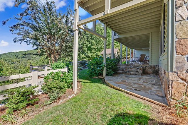 1035 Summit Way, Blairsville, GA 30512
