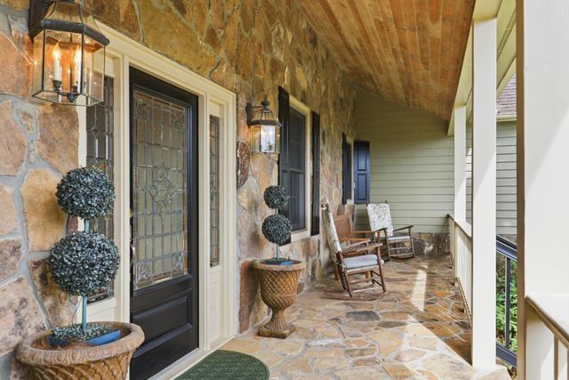 1035 Summit Way, Blairsville, GA 30512