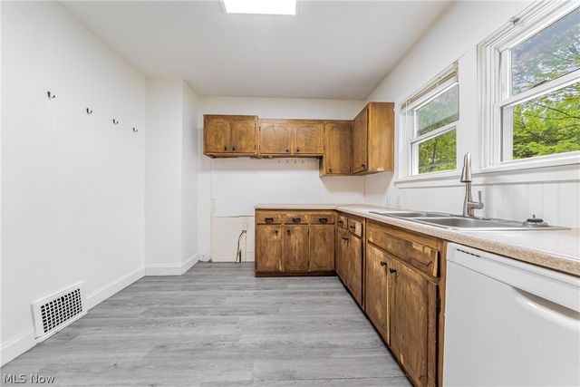 20180 Hillcrest Drive, Euclid, OH 44117