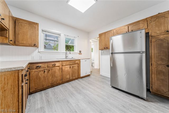 20180 Hillcrest Drive, Euclid, OH 44117