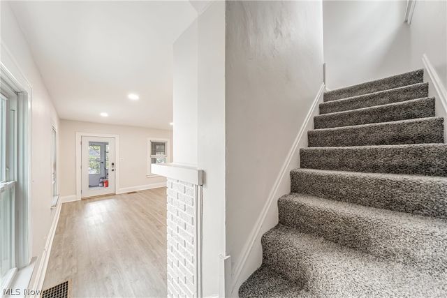 20180 Hillcrest Drive, Euclid, OH 44117