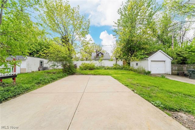 20180 Hillcrest Drive, Euclid, OH 44117