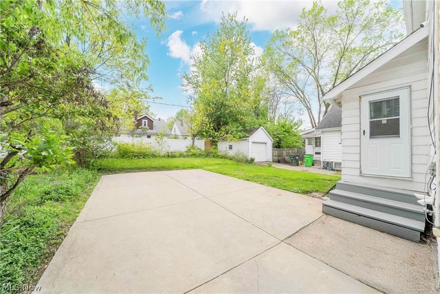20180 Hillcrest Drive, Euclid, OH 44117