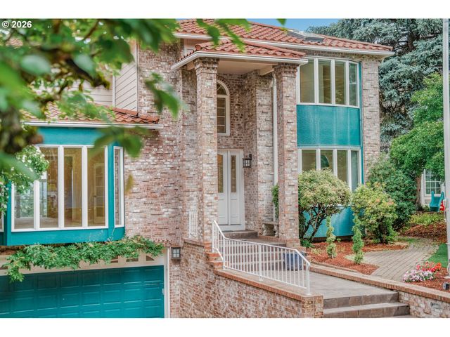 9101 Ne CLIFF St, Portland, OR 97220