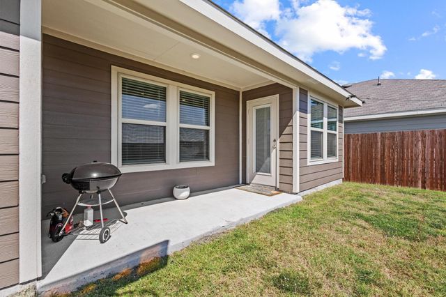 120 Creek End Drive, Princeton, TX 75407