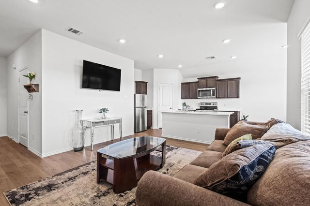 120 Creek End Drive, Princeton, TX 75407