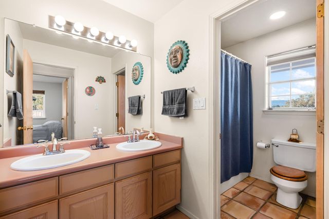 335 Sedillo Road, Tijeras, NM 87059