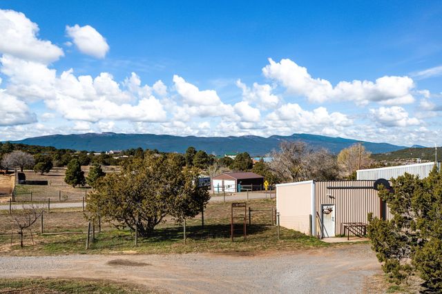 335 Sedillo Road, Tijeras, NM 87059