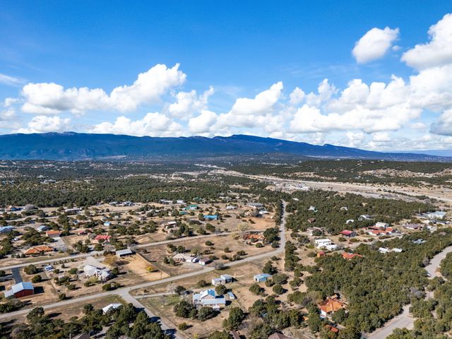 335 Sedillo Road, Tijeras, NM 87059