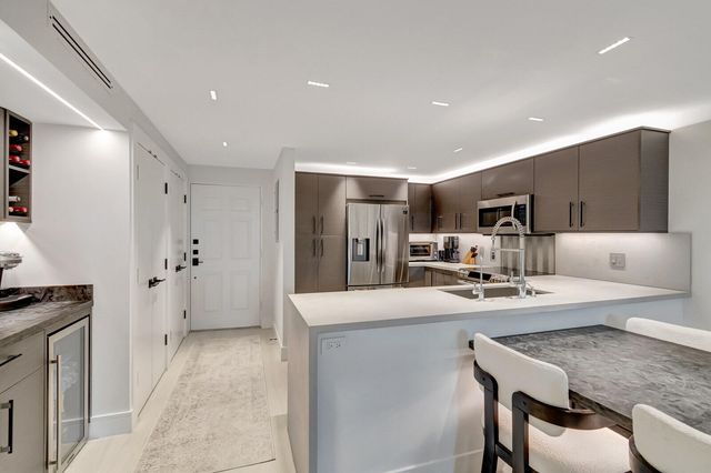 6699 NW 2nd Avenue 313, Boca Raton, FL 33487