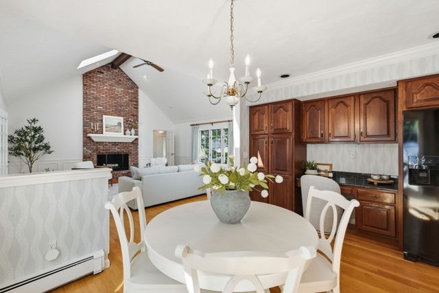 9 Peterson Rd, Peabody, MA 01960