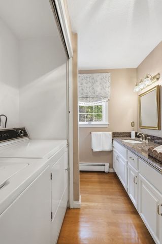 9 Peterson Rd, Peabody, MA 01960