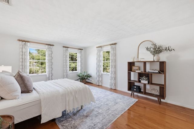 9 Peterson Rd, Peabody, MA 01960