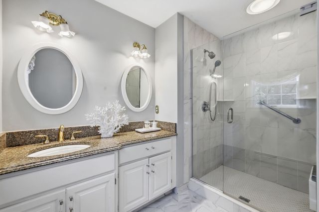 9 Peterson Rd, Peabody, MA 01960
