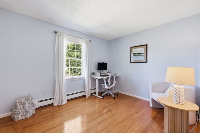9 Peterson Rd, Peabody, MA 01960