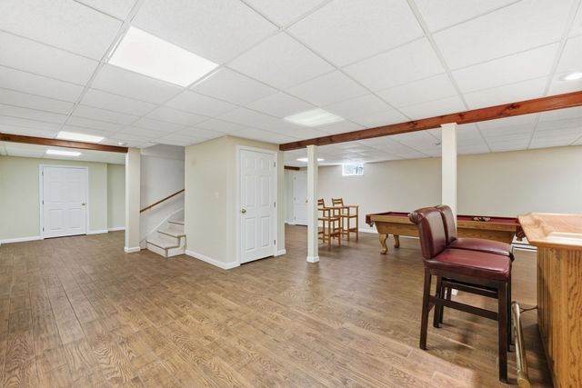 9 Peterson Rd, Peabody, MA 01960