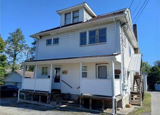 102 N Hickory Alley, Ligonier Boro, PA 15658