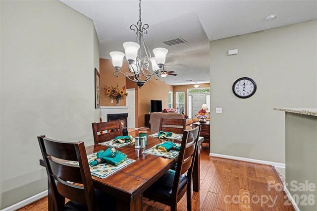 16627 Timber Crossing Road, Charlotte, NC 28213