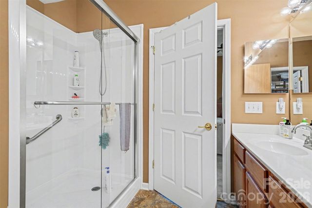 16627 Timber Crossing Road, Charlotte, NC 28213