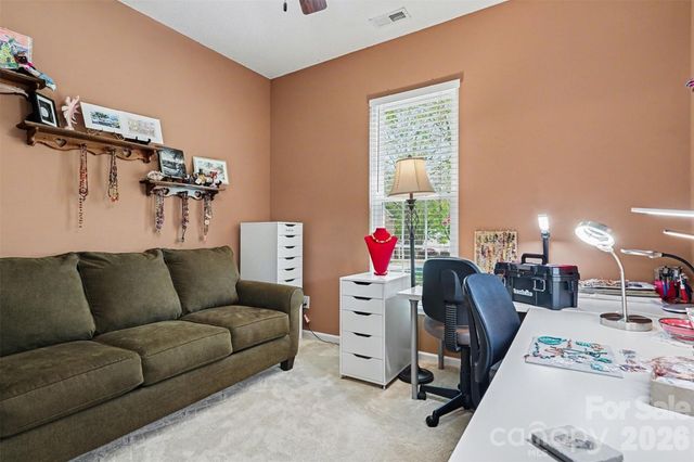 16627 Timber Crossing Road, Charlotte, NC 28213