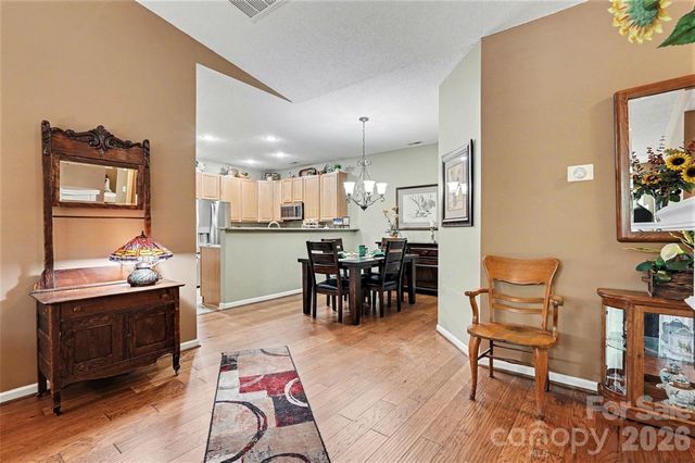 16627 Timber Crossing Road, Charlotte, NC 28213