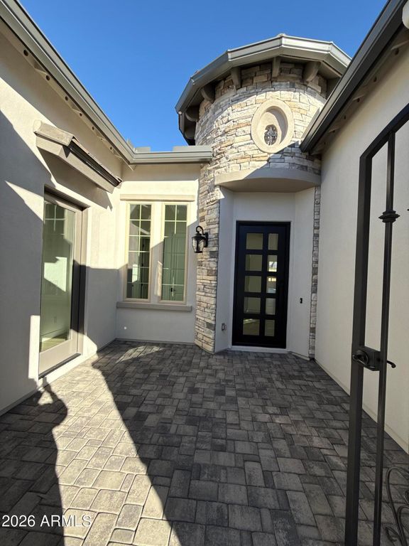 1071 E PEACH TREE Drive, Chandler, AZ 85249 — photo 2