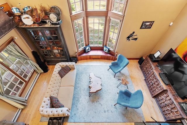 6 Beatty Ln, Easton, MA 02375