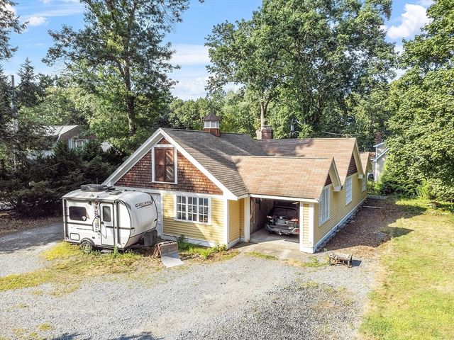 6 Beatty Ln, Easton, MA 02375