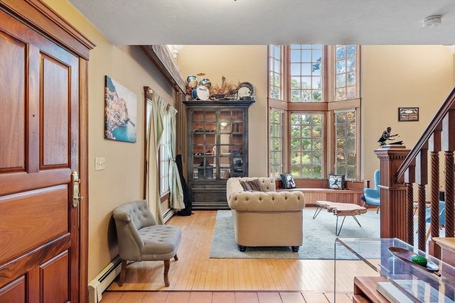 6 Beatty Ln, Easton, MA 02375