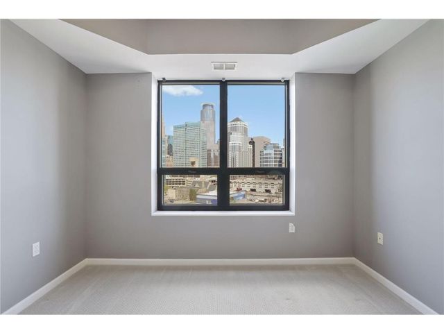 500 E Grant Street 909, Minneapolis, MN 55404