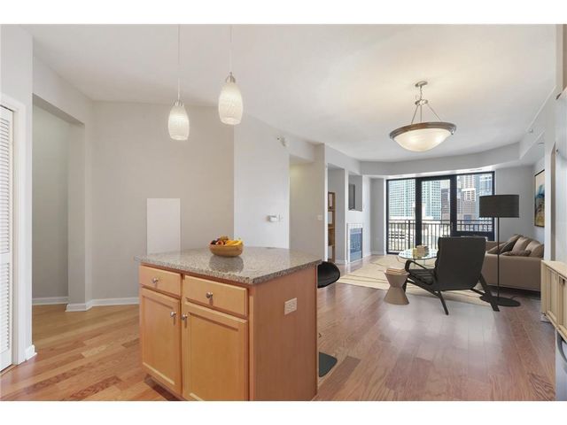 500 E Grant Street 909, Minneapolis, MN 55404