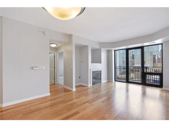 500 E Grant Street 909, Minneapolis, MN 55404