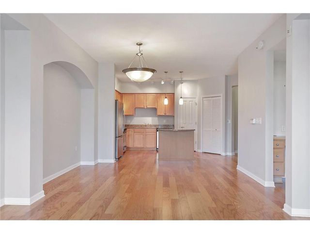 500 E Grant Street 909, Minneapolis, MN 55404