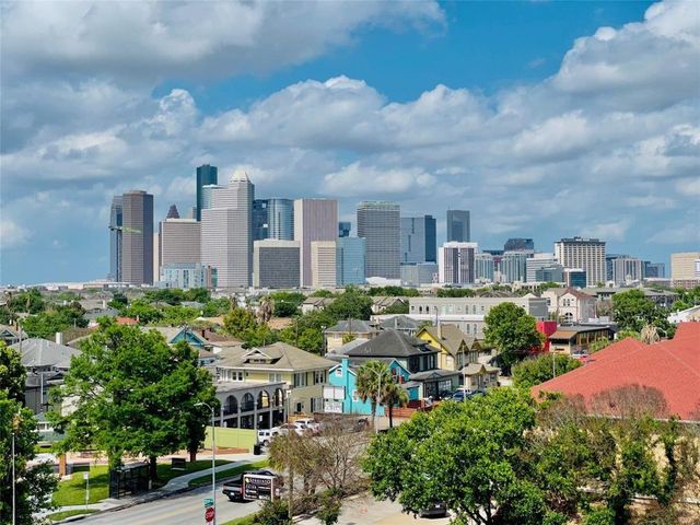 1329 Hyde Park Boulevard, Houston, TX 77006