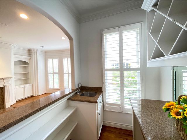 1329 Hyde Park Boulevard, Houston, TX 77006