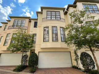 1329 Hyde Park Boulevard, Houston, TX 77006