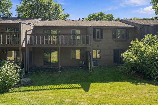 243 W Eagle Lake Drive, Maple Grove, MN 55369