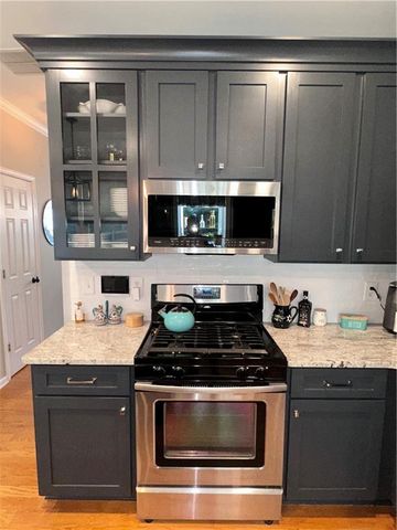 2050 Winthrope Commons, Alpharetta, GA 30009