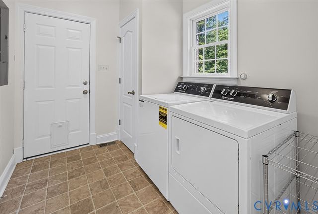 3834 Mill Mount Dr, Powhatan, VA 23139