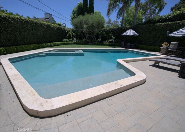 1736 Bayport Way, Newport Beach, CA 92660