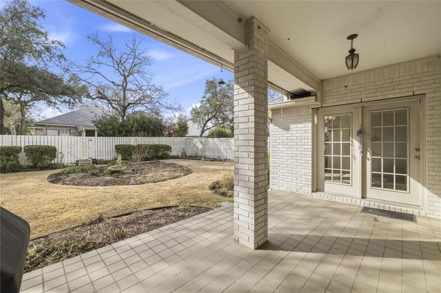 309 Heritage Hills DR, Fredericksburg, TX 78624