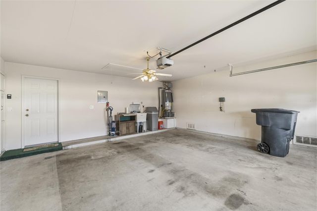 309 Heritage Hills DR, Fredericksburg, TX 78624