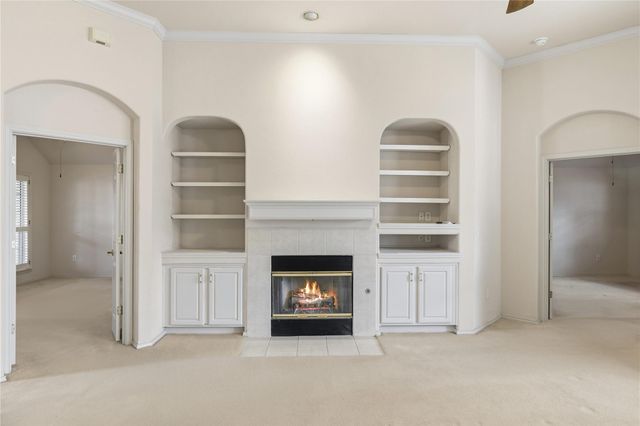 309 Heritage Hills DR, Fredericksburg, TX 78624